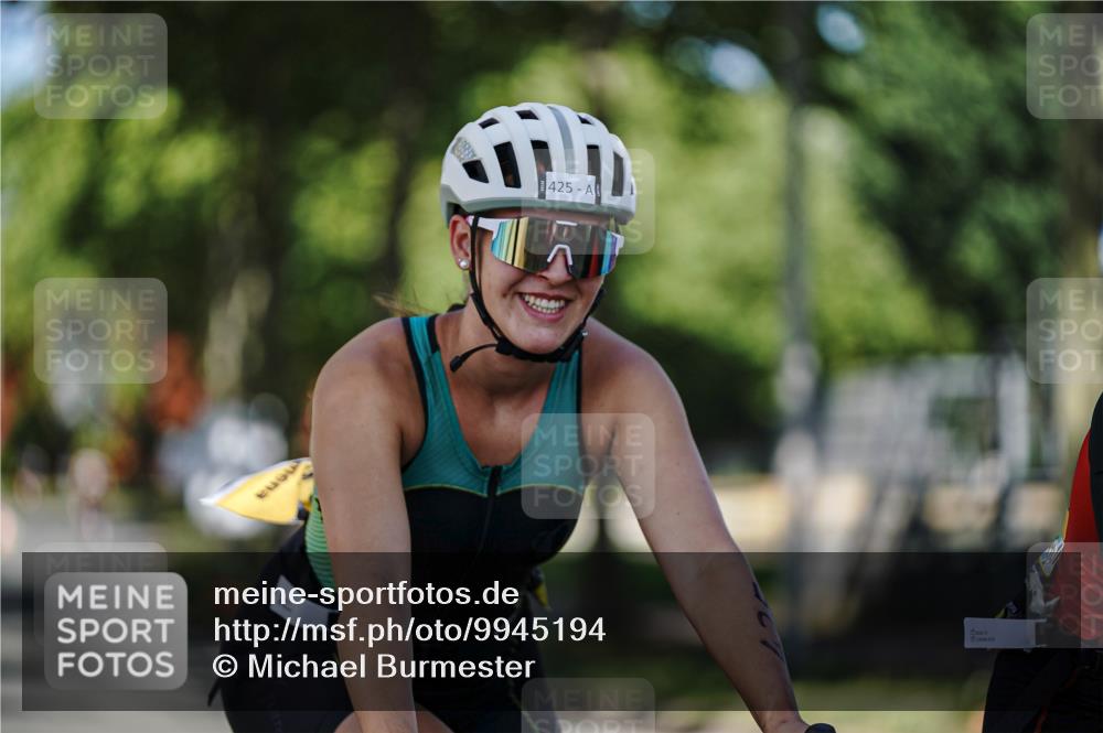 09.08.2026 - GEWOBA Citytriathlon Bremen Michael Burmester http://msf.ph/oto/9945194 09.08.2026 10:38:38 Radfahren 183, 424, 425, 435, 512 meine-sportfotos.de