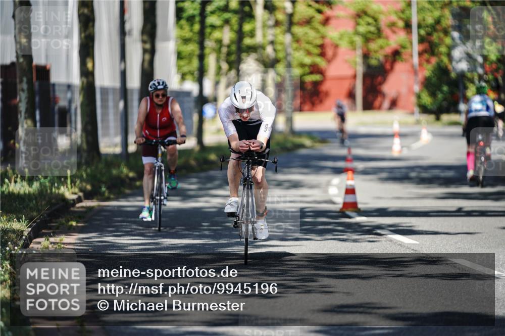 09.08.2026 - GEWOBA Citytriathlon Bremen Michael Burmester http://msf.ph/oto/9945196 09.08.2026 10:38:49 Radfahren 73, 351, 512, 525 meine-sportfotos.de