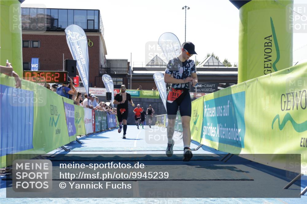 09.08.2026 - GEWOBA Citytriathlon Bremen Yannick Fuchs http://msf.ph/oto/9945239 09.08.2026 14:22:44 Ziel 874, 911 meine-sportfotos.de