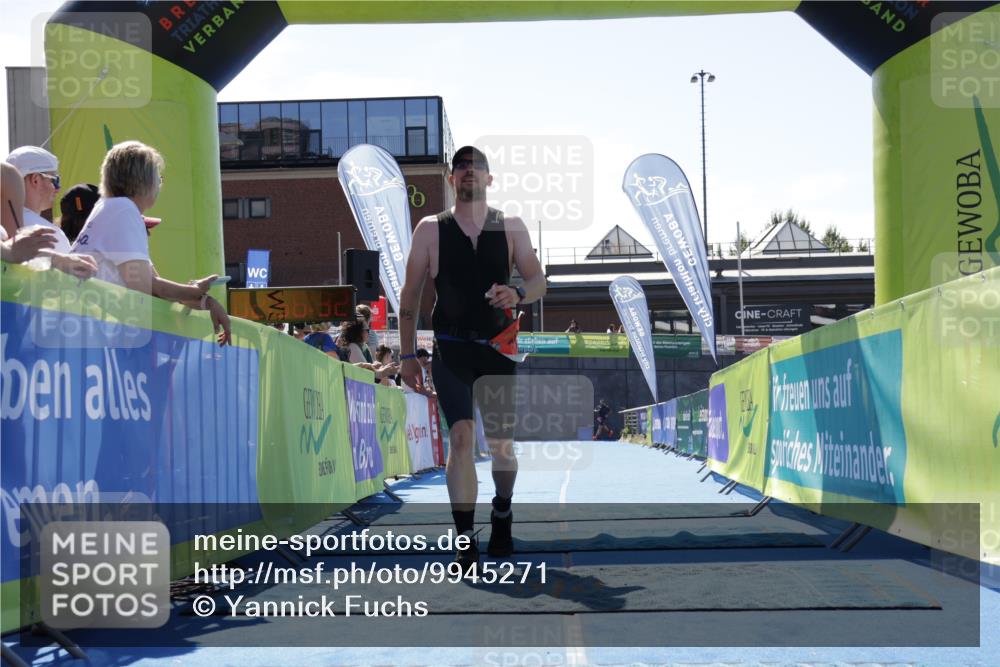 09.08.2026 - GEWOBA Citytriathlon Bremen Yannick Fuchs http://msf.ph/oto/9945271 09.08.2026 14:22:55 Ziel 685, 765, 991 meine-sportfotos.de