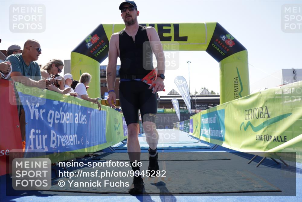09.08.2026 - GEWOBA Citytriathlon Bremen Yannick Fuchs http://msf.ph/oto/9945282 09.08.2026 14:22:57 Ziel 765 meine-sportfotos.de