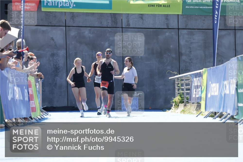 09.08.2026 - GEWOBA Citytriathlon Bremen Yannick Fuchs http://msf.ph/oto/9945326 09.08.2026 14:23:41 Ziel  meine-sportfotos.de