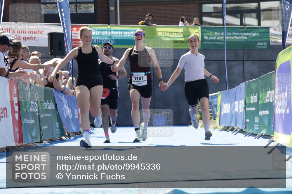09.08.2026 - GEWOBA Citytriathlon Bremen Yannick Fuchs http://msf.ph/oto/9945336 09.08.2026 14:23:47 Ziel 648, 1107 meine-sportfotos.de