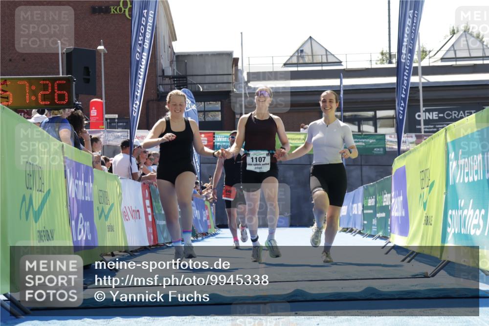 09.08.2026 - GEWOBA Citytriathlon Bremen Yannick Fuchs http://msf.ph/oto/9945338 09.08.2026 14:23:48 Ziel 648, 1107 meine-sportfotos.de