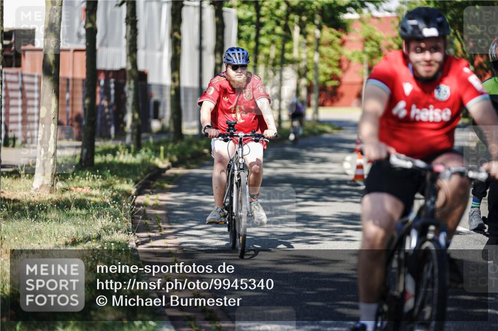 09.08.2026 - GEWOBA Citytriathlon Bremen Michael Burmester http://msf.ph/oto/9945340 09.08.2026 10:40:20 Radfahren 5, 77, 101, 115, 147, 159, 165, 203, 485 meine-sportfotos.de