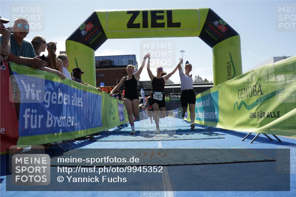 09.08.2026 - GEWOBA Citytriathlon Bremen Yannick Fuchs http://msf.ph/oto/9945352 09.08.2026 14:23:50 Ziel 648, 1107 meine-sportfotos.de
