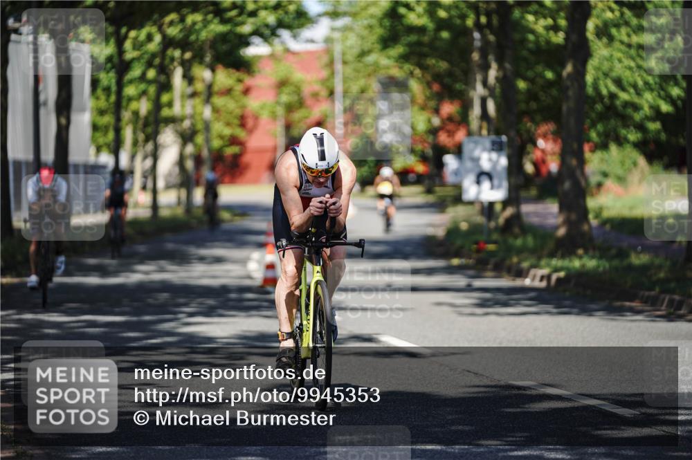 09.08.2026 - GEWOBA Citytriathlon Bremen Michael Burmester http://msf.ph/oto/9945353 09.08.2026 10:40:42 Radfahren 91, 284, 348, 416 meine-sportfotos.de