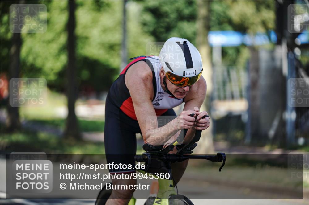 09.08.2026 - GEWOBA Citytriathlon Bremen Michael Burmester http://msf.ph/oto/9945360 09.08.2026 10:40:43 Radfahren 91, 284, 348, 416 meine-sportfotos.de