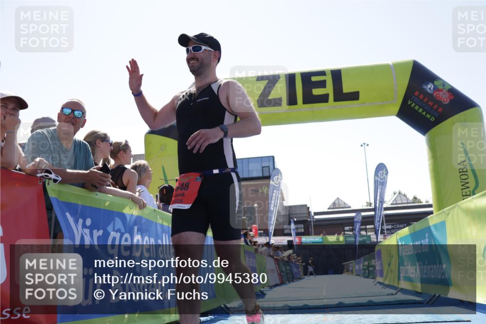 09.08.2026 - GEWOBA Citytriathlon Bremen Yannick Fuchs http://msf.ph/oto/9945380 09.08.2026 14:23:54 Ziel 648, 1107 meine-sportfotos.de