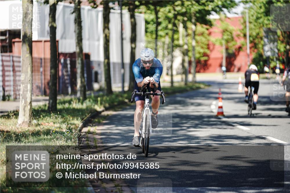 09.08.2026 - GEWOBA Citytriathlon Bremen Michael Burmester http://msf.ph/oto/9945385 09.08.2026 10:41:00 Radfahren 284, 360, 416 meine-sportfotos.de