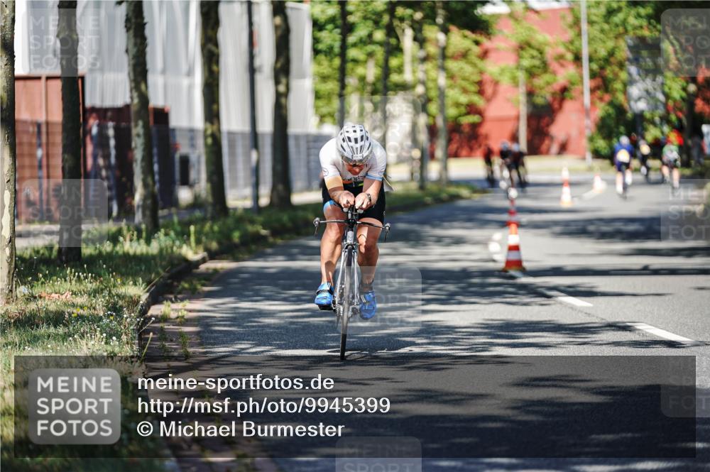 09.08.2026 - GEWOBA Citytriathlon Bremen Michael Burmester http://msf.ph/oto/9945399 09.08.2026 10:41:28 Radfahren 78, 308, 412 meine-sportfotos.de