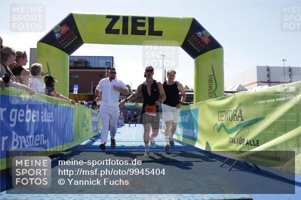 09.08.2026 - GEWOBA Citytriathlon Bremen Yannick Fuchs http://msf.ph/oto/9945404 09.08.2026 14:24:15 Ziel 590, 652, 814, 896 meine-sportfotos.de