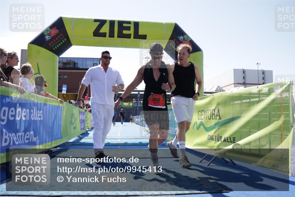 09.08.2026 - GEWOBA Citytriathlon Bremen Yannick Fuchs http://msf.ph/oto/9945413 09.08.2026 14:24:16 Ziel 590, 652, 814, 896 meine-sportfotos.de