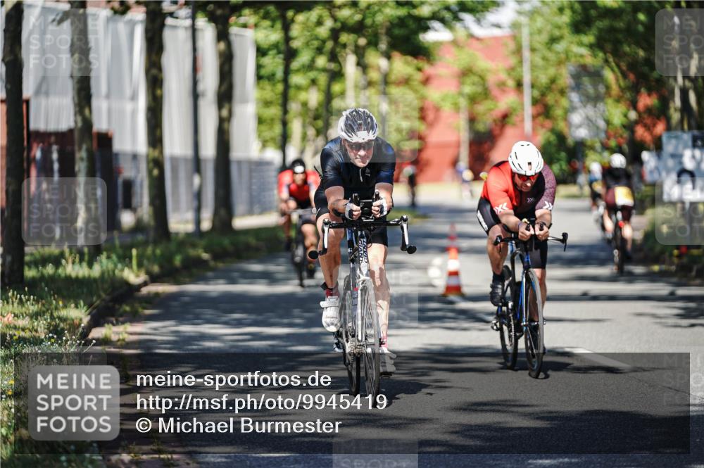 09.08.2026 - GEWOBA Citytriathlon Bremen Michael Burmester http://msf.ph/oto/9945419 09.08.2026 10:41:36 Radfahren 78, 372, 377, 378, 412 meine-sportfotos.de