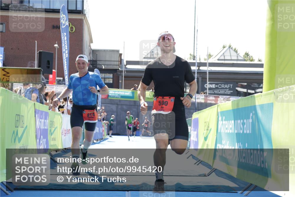 09.08.2026 - GEWOBA Citytriathlon Bremen Yannick Fuchs http://msf.ph/oto/9945420 09.08.2026 14:24:19 Ziel 590, 652, 814 meine-sportfotos.de