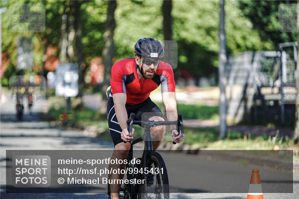 09.08.2026 - GEWOBA Citytriathlon Bremen Michael Burmester http://msf.ph/oto/9945431 09.08.2026 10:41:38 Radfahren 78, 161, 372, 377, 378, 412 meine-sportfotos.de