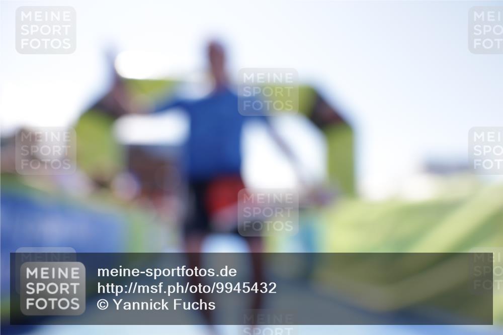 09.08.2026 - GEWOBA Citytriathlon Bremen Yannick Fuchs http://msf.ph/oto/9945432 09.08.2026 14:24:21 Ziel 590, 814, 1015, 1015 meine-sportfotos.de