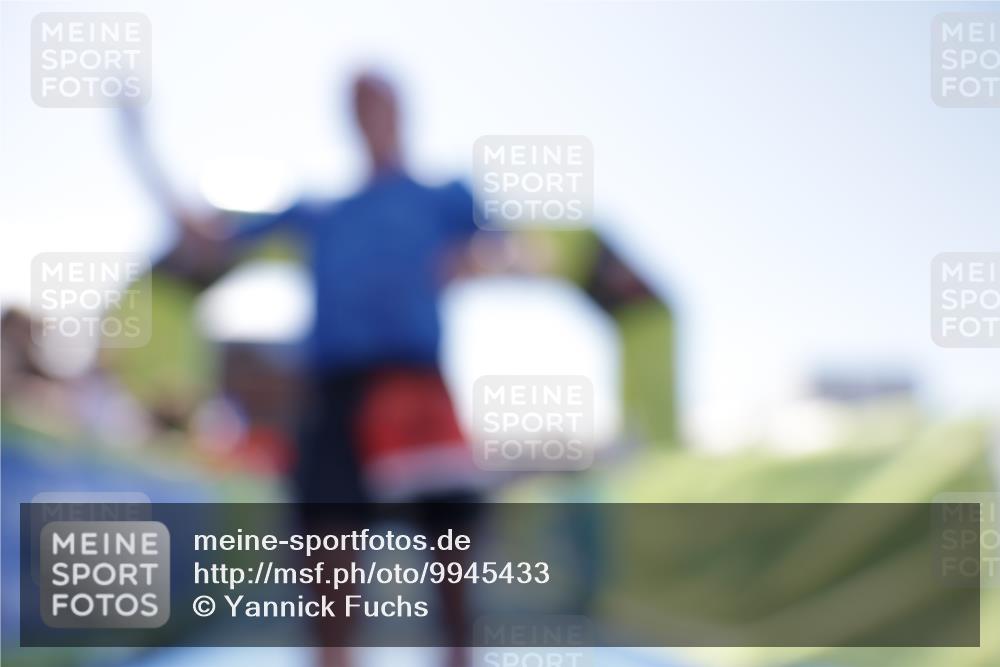 09.08.2026 - GEWOBA Citytriathlon Bremen Yannick Fuchs http://msf.ph/oto/9945433 09.08.2026 14:24:22 Ziel 590, 814, 1015, 1015 meine-sportfotos.de