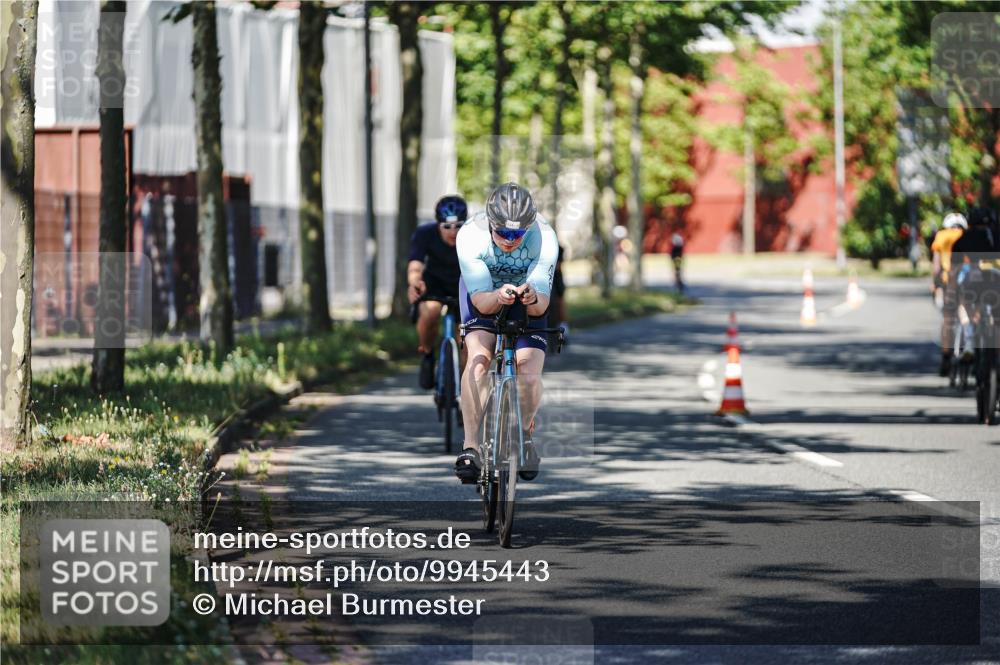 09.08.2026 - GEWOBA Citytriathlon Bremen Michael Burmester http://msf.ph/oto/9945443 09.08.2026 10:41:53 Radfahren 161, 291, 314 meine-sportfotos.de