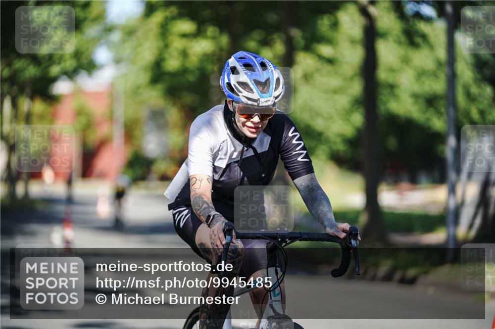 09.08.2026 - GEWOBA Citytriathlon Bremen Michael Burmester http://msf.ph/oto/9945485 09.08.2026 10:42:08 Radfahren 291, 301, 358, 376, 415, 524 meine-sportfotos.de