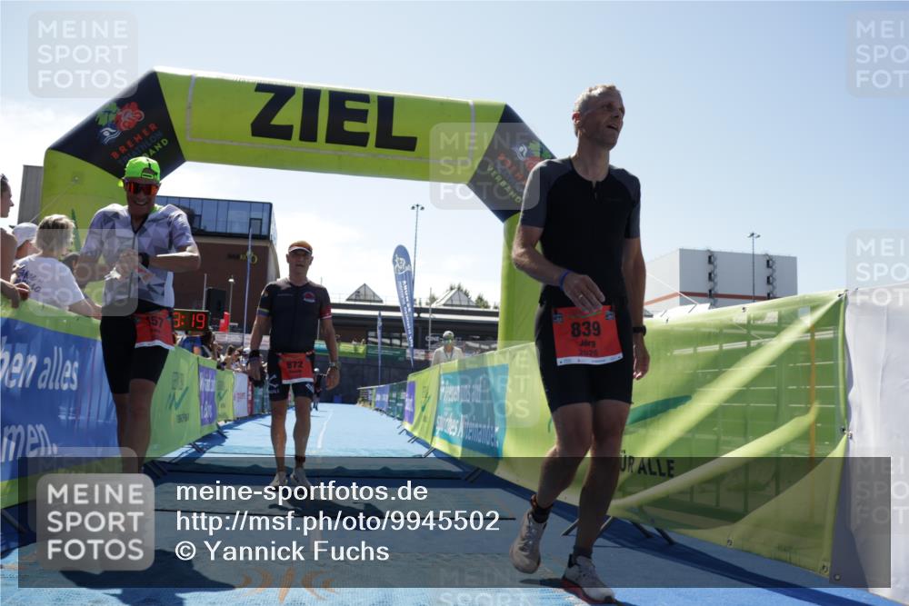 09.08.2026 - GEWOBA Citytriathlon Bremen Yannick Fuchs http://msf.ph/oto/9945502 09.08.2026 14:24:41 Ziel 839, 872, 954 meine-sportfotos.de