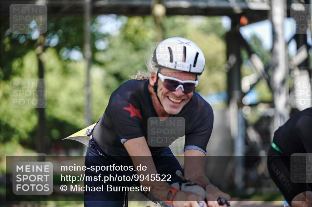 09.08.2026 - GEWOBA Citytriathlon Bremen Michael Burmester http://msf.ph/oto/9945522 09.08.2026 10:42:29 Radfahren 199, 286, 297, 322, 422, 475 meine-sportfotos.de