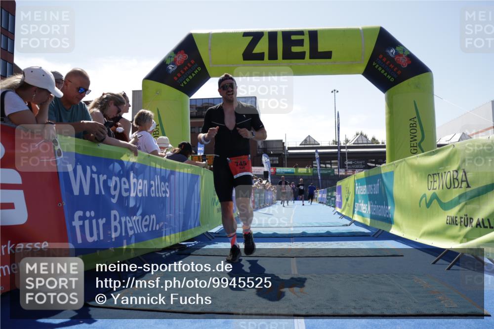 09.08.2026 - GEWOBA Citytriathlon Bremen Yannick Fuchs http://msf.ph/oto/9945525 09.08.2026 14:25:03 Ziel 745, 812, 989, 1157 meine-sportfotos.de