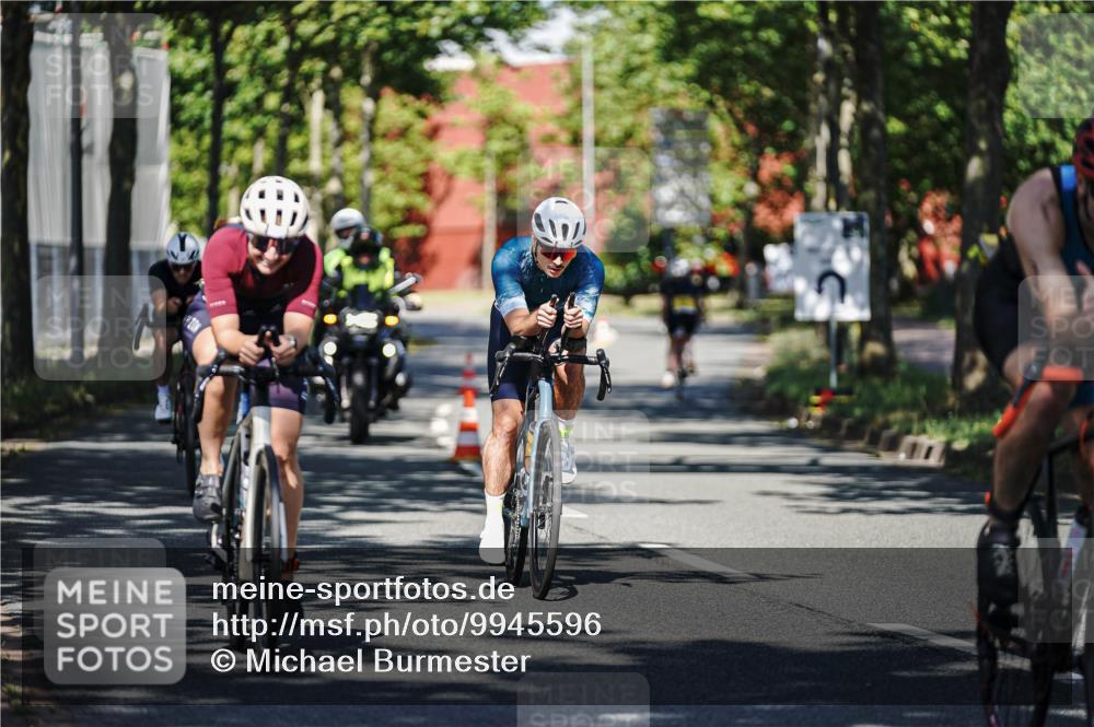 09.08.2026 - GEWOBA Citytriathlon Bremen Michael Burmester http://msf.ph/oto/9945596 09.08.2026 10:43:22 Radfahren 290, 315, 319, 321, 427, 463 meine-sportfotos.de