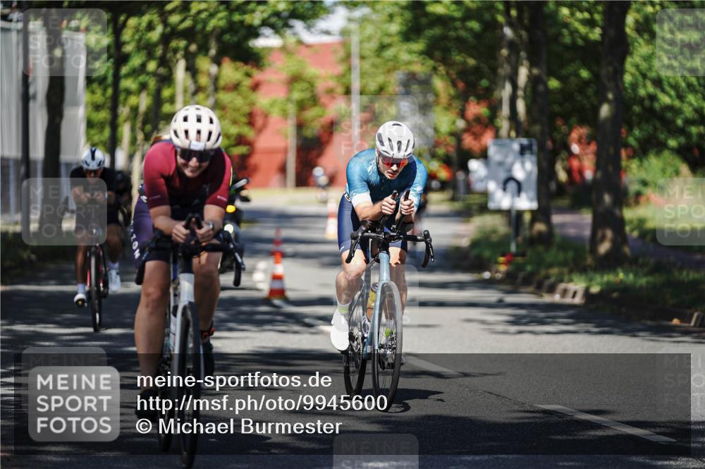 09.08.2026 - GEWOBA Citytriathlon Bremen Michael Burmester http://msf.ph/oto/9945600 09.08.2026 10:43:22 Radfahren 290, 315, 319, 321, 427, 463 meine-sportfotos.de
