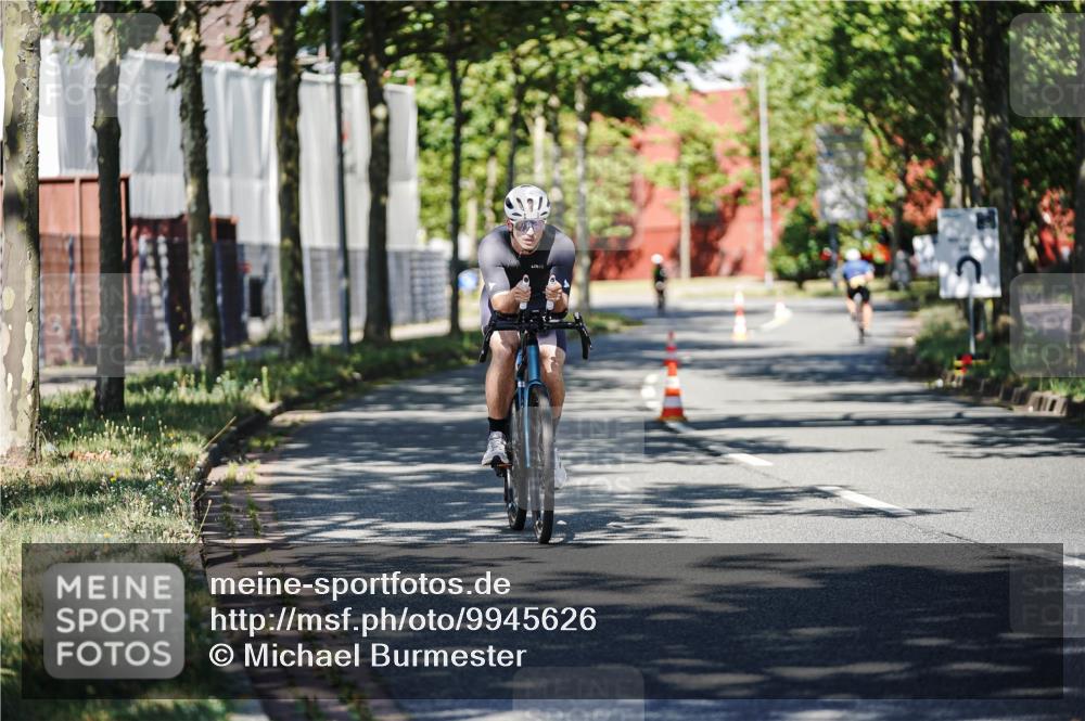09.08.2026 - GEWOBA Citytriathlon Bremen Michael Burmester http://msf.ph/oto/9945626 09.08.2026 10:43:36 Radfahren 290, 293, 315, 319, 375, 517 meine-sportfotos.de