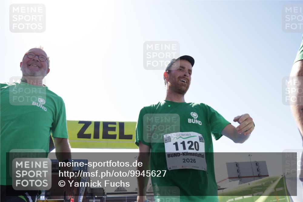09.08.2026 - GEWOBA Citytriathlon Bremen Yannick Fuchs http://msf.ph/oto/9945627 09.08.2026 14:26:33 Ziel 592, 1120 meine-sportfotos.de