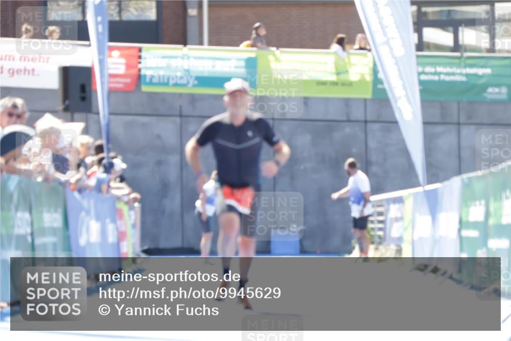 09.08.2026 - GEWOBA Citytriathlon Bremen Yannick Fuchs http://msf.ph/oto/9945629 09.08.2026 14:26:41 Ziel 871 meine-sportfotos.de
