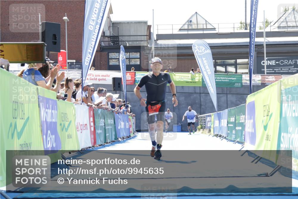 09.08.2026 - GEWOBA Citytriathlon Bremen Yannick Fuchs http://msf.ph/oto/9945635 09.08.2026 14:26:43 Ziel 871 meine-sportfotos.de