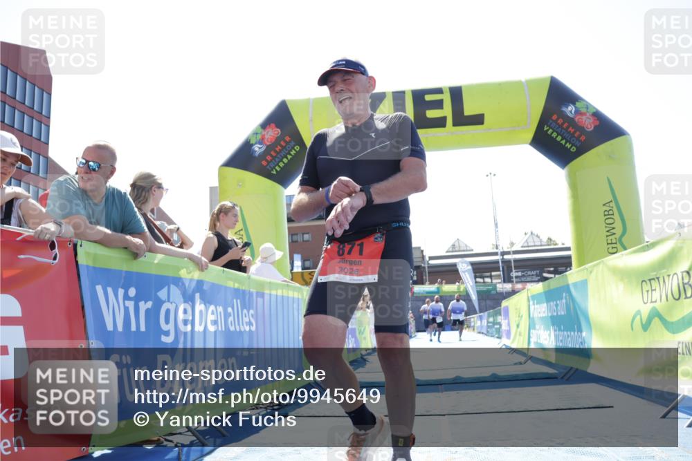 09.08.2026 - GEWOBA Citytriathlon Bremen Yannick Fuchs http://msf.ph/oto/9945649 09.08.2026 14:26:48 Ziel 871, 1140 meine-sportfotos.de