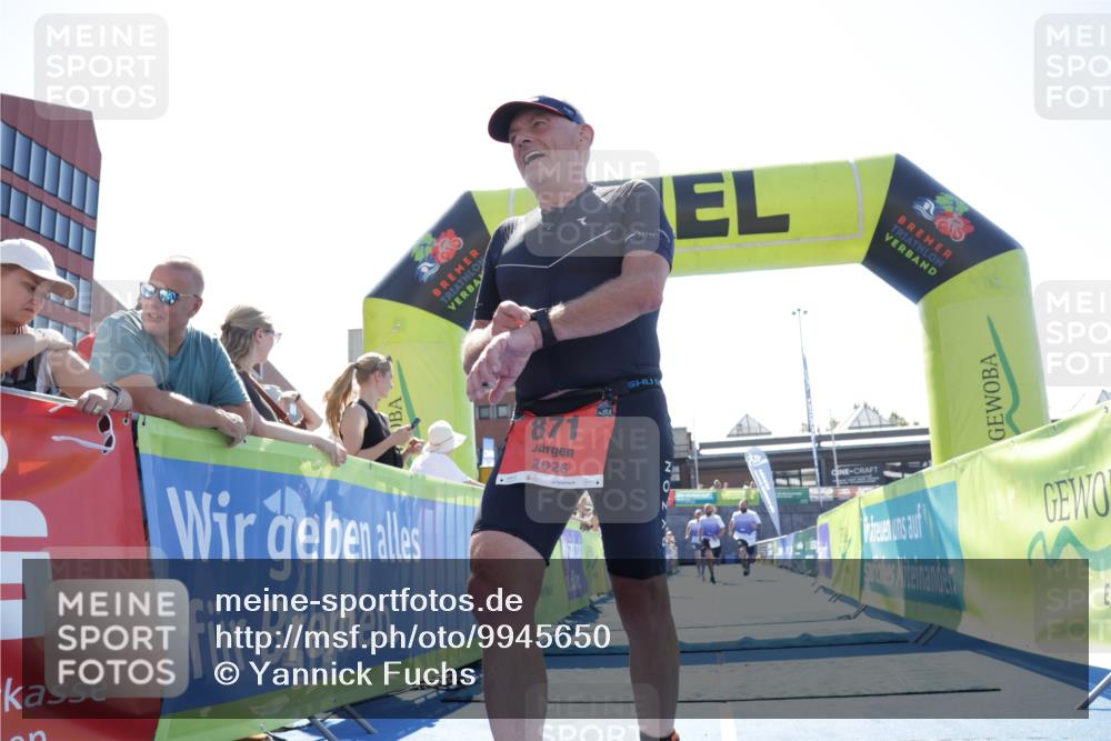 09.08.2026 - GEWOBA Citytriathlon Bremen Yannick Fuchs http://msf.ph/oto/9945650 09.08.2026 14:26:48 Ziel 871, 1140 meine-sportfotos.de