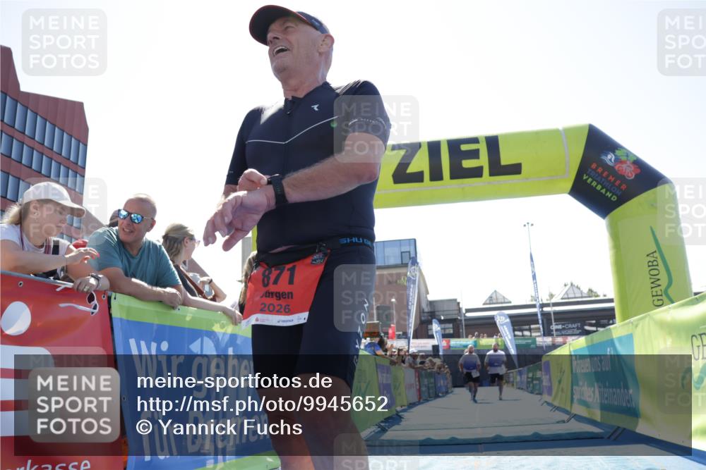 09.08.2026 - GEWOBA Citytriathlon Bremen Yannick Fuchs http://msf.ph/oto/9945652 09.08.2026 14:26:48 Ziel 871, 1140 meine-sportfotos.de