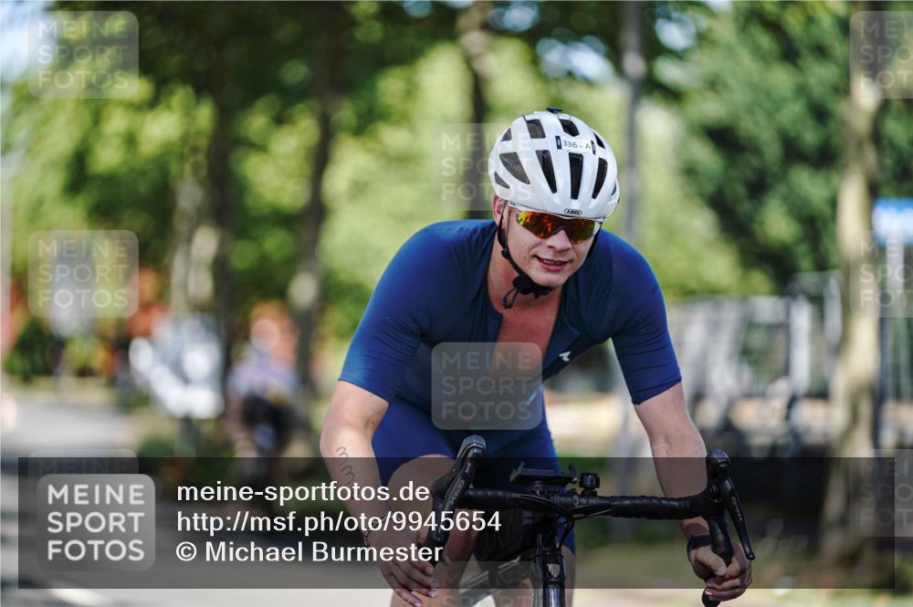 09.08.2026 - GEWOBA Citytriathlon Bremen Michael Burmester http://msf.ph/oto/9945654 09.08.2026 10:43:51 Radfahren 296, 336, 402 meine-sportfotos.de