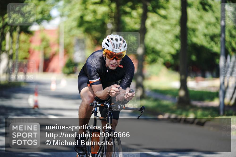 09.08.2026 - GEWOBA Citytriathlon Bremen Michael Burmester http://msf.ph/oto/9945666 09.08.2026 10:43:55 Radfahren 296, 336, 402 meine-sportfotos.de