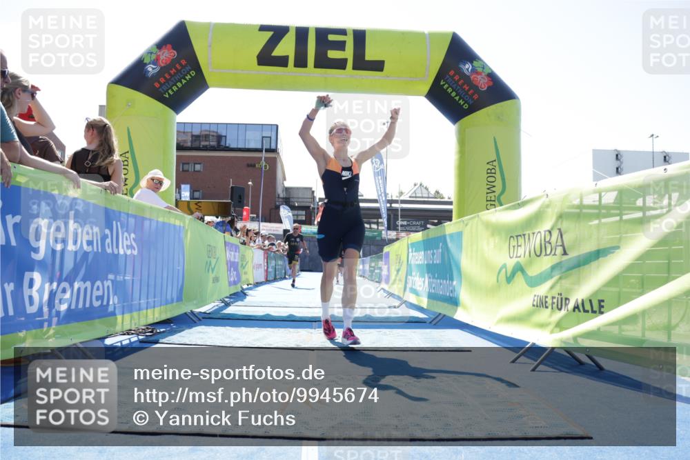 09.08.2026 - GEWOBA Citytriathlon Bremen Yannick Fuchs http://msf.ph/oto/9945674 09.08.2026 14:27:26 Ziel 798, 864, 956 meine-sportfotos.de