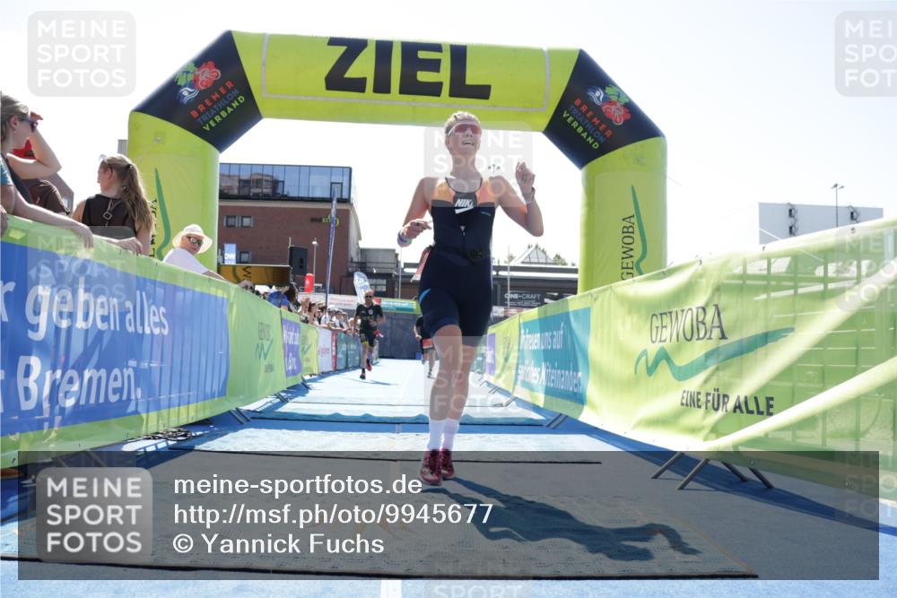 09.08.2026 - GEWOBA Citytriathlon Bremen Yannick Fuchs http://msf.ph/oto/9945677 09.08.2026 14:27:26 Ziel 798, 864, 956 meine-sportfotos.de