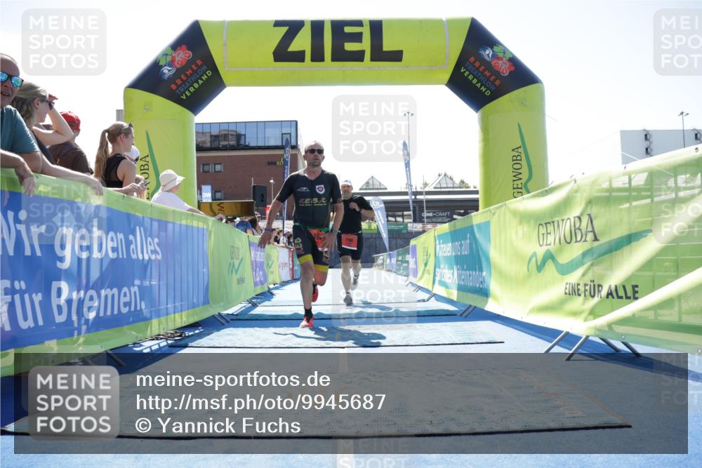 09.08.2026 - GEWOBA Citytriathlon Bremen Yannick Fuchs http://msf.ph/oto/9945687 09.08.2026 14:27:29 Ziel 798, 864, 956 meine-sportfotos.de