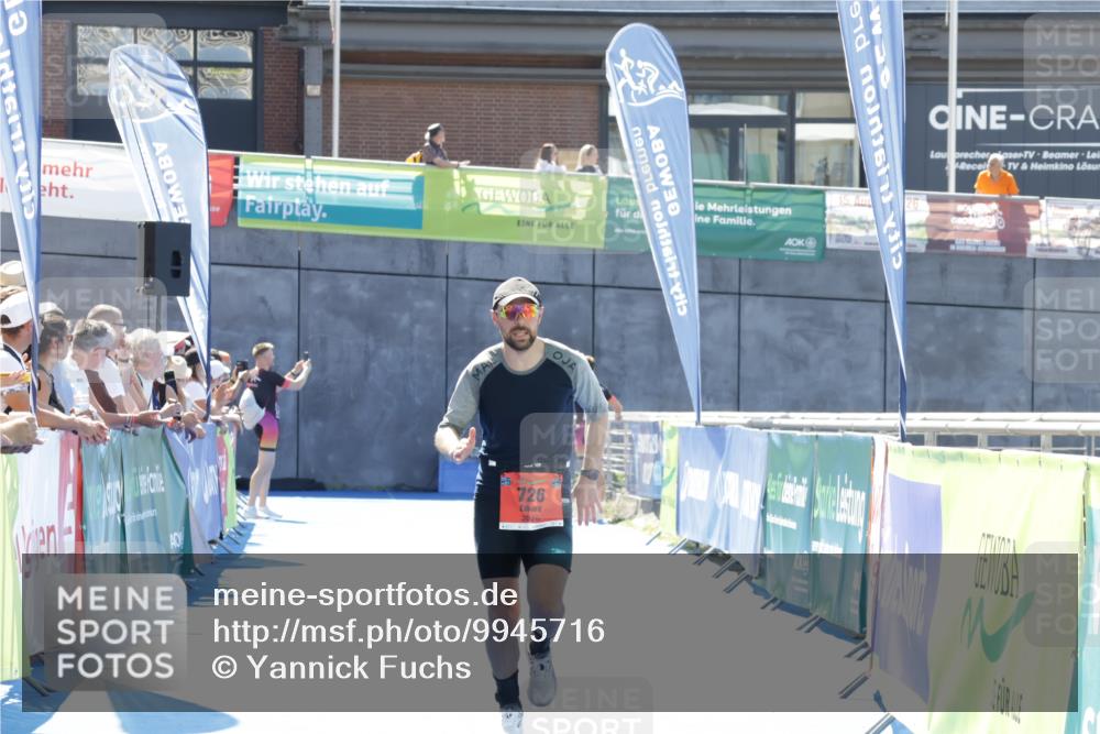 09.08.2026 - GEWOBA Citytriathlon Bremen Yannick Fuchs http://msf.ph/oto/9945716 09.08.2026 14:28:00 Ziel 726 meine-sportfotos.de