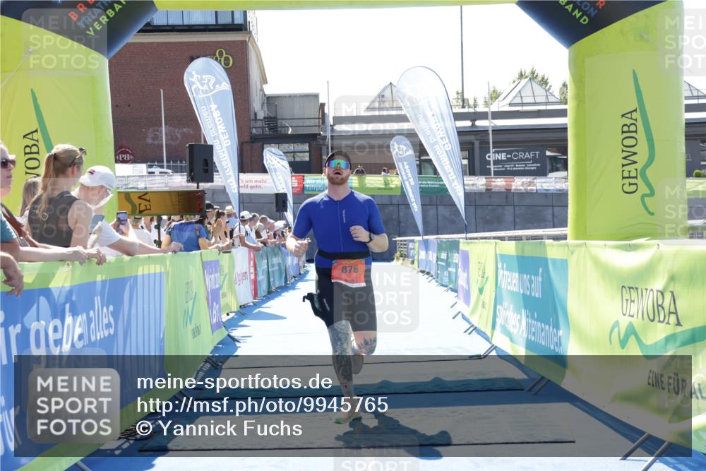 09.08.2026 - GEWOBA Citytriathlon Bremen Yannick Fuchs http://msf.ph/oto/9945765 09.08.2026 14:28:33 Ziel 876 meine-sportfotos.de