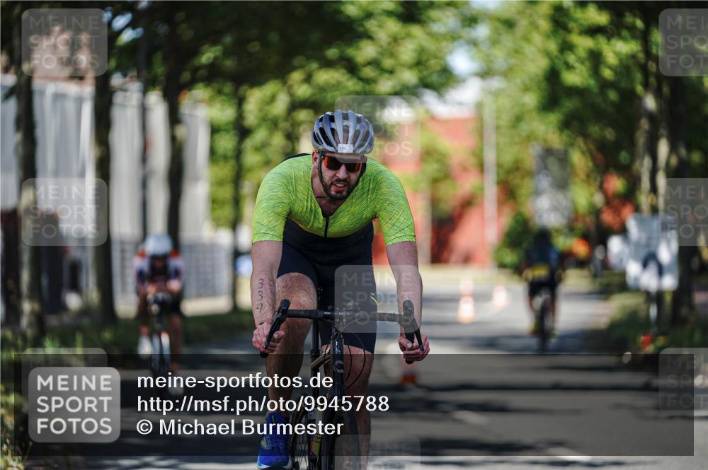 09.08.2026 - GEWOBA Citytriathlon Bremen Michael Burmester http://msf.ph/oto/9945788 09.08.2026 10:45:54 Radfahren 339, 400, 465, 478, 528 meine-sportfotos.de