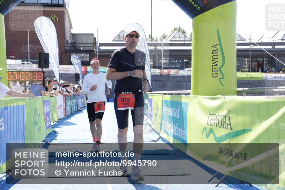 09.08.2026 - GEWOBA Citytriathlon Bremen Yannick Fuchs http://msf.ph/oto/9945790 09.08.2026 14:29:01 Ziel 593, 813 meine-sportfotos.de
