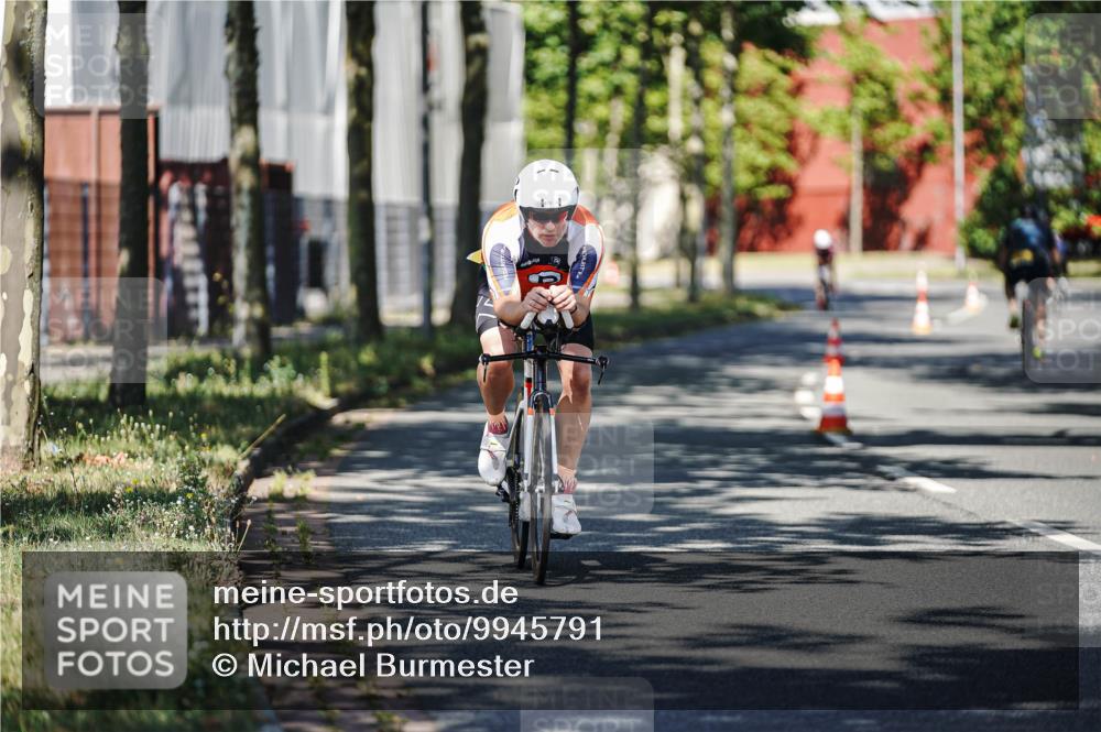 09.08.2026 - GEWOBA Citytriathlon Bremen Michael Burmester http://msf.ph/oto/9945791 09.08.2026 10:45:55 Radfahren 339, 400, 465, 478, 528 meine-sportfotos.de