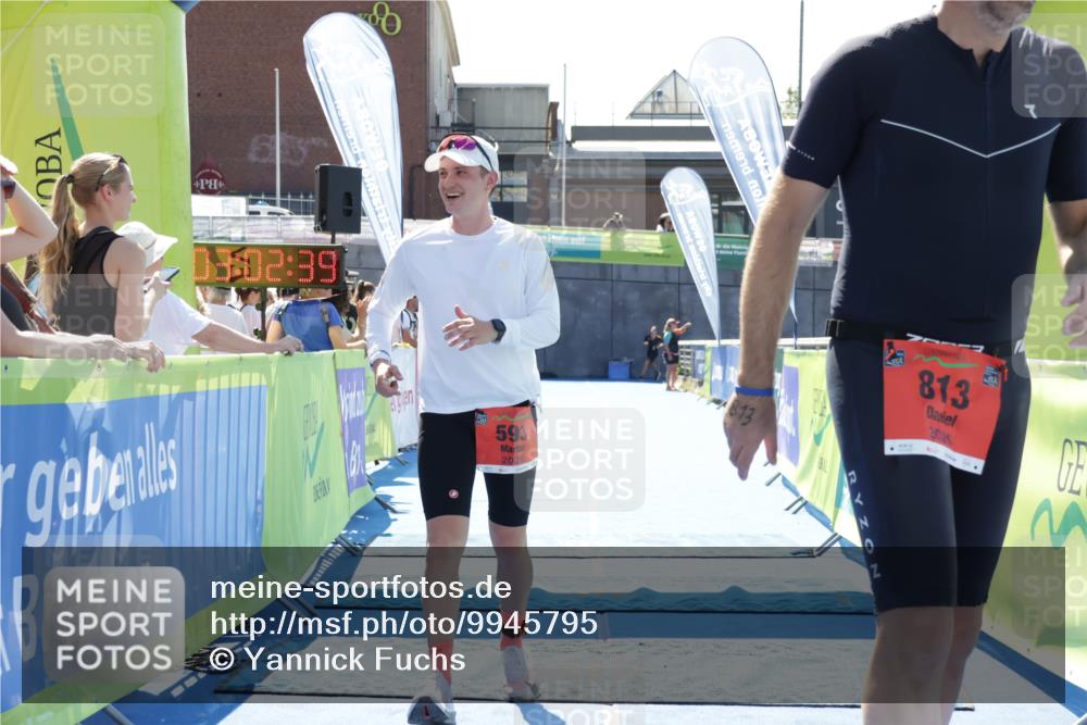 09.08.2026 - GEWOBA Citytriathlon Bremen Yannick Fuchs http://msf.ph/oto/9945795 09.08.2026 14:29:02 Ziel 593, 813 meine-sportfotos.de