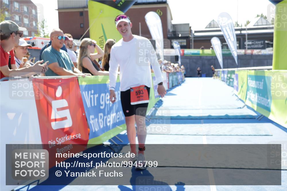 09.08.2026 - GEWOBA Citytriathlon Bremen Yannick Fuchs http://msf.ph/oto/9945799 09.08.2026 14:29:04 Ziel 593, 813 meine-sportfotos.de