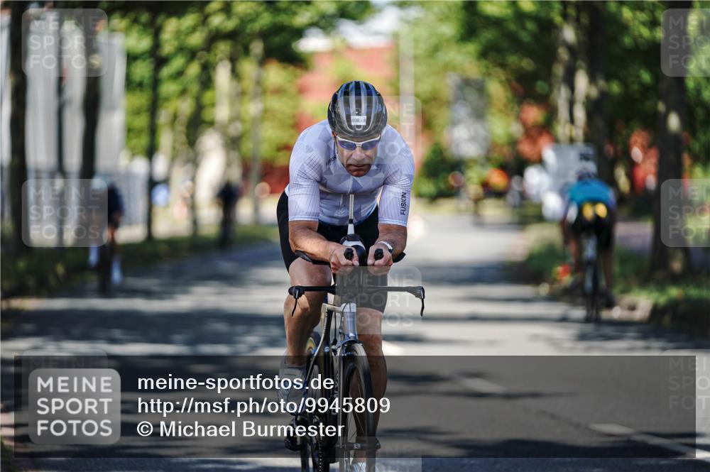 09.08.2026 - GEWOBA Citytriathlon Bremen Michael Burmester http://msf.ph/oto/9945809 09.08.2026 10:46:12 Radfahren 325, 332, 339, 366, 379, 407, 408 meine-sportfotos.de
