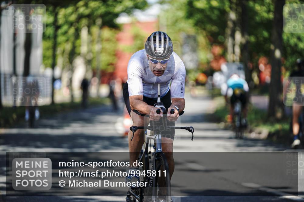 09.08.2026 - GEWOBA Citytriathlon Bremen Michael Burmester http://msf.ph/oto/9945811 09.08.2026 10:46:12 Radfahren 325, 332, 339, 366, 379, 407, 408 meine-sportfotos.de